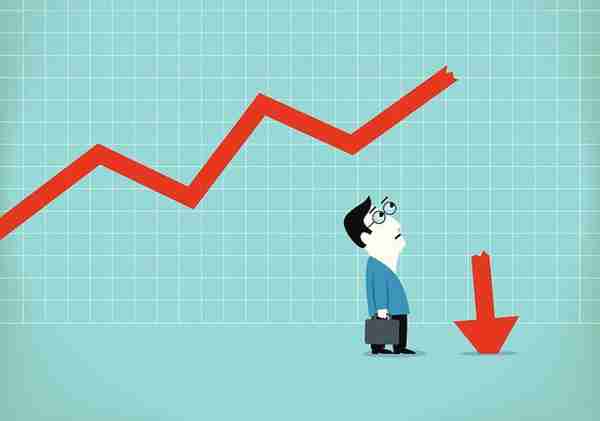 暴跌60% 从20000美元到8000美元的比特币能抄底吗？